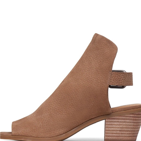 😍 lucky brand sandal booties w stacked heel! - Picture 9 of 11